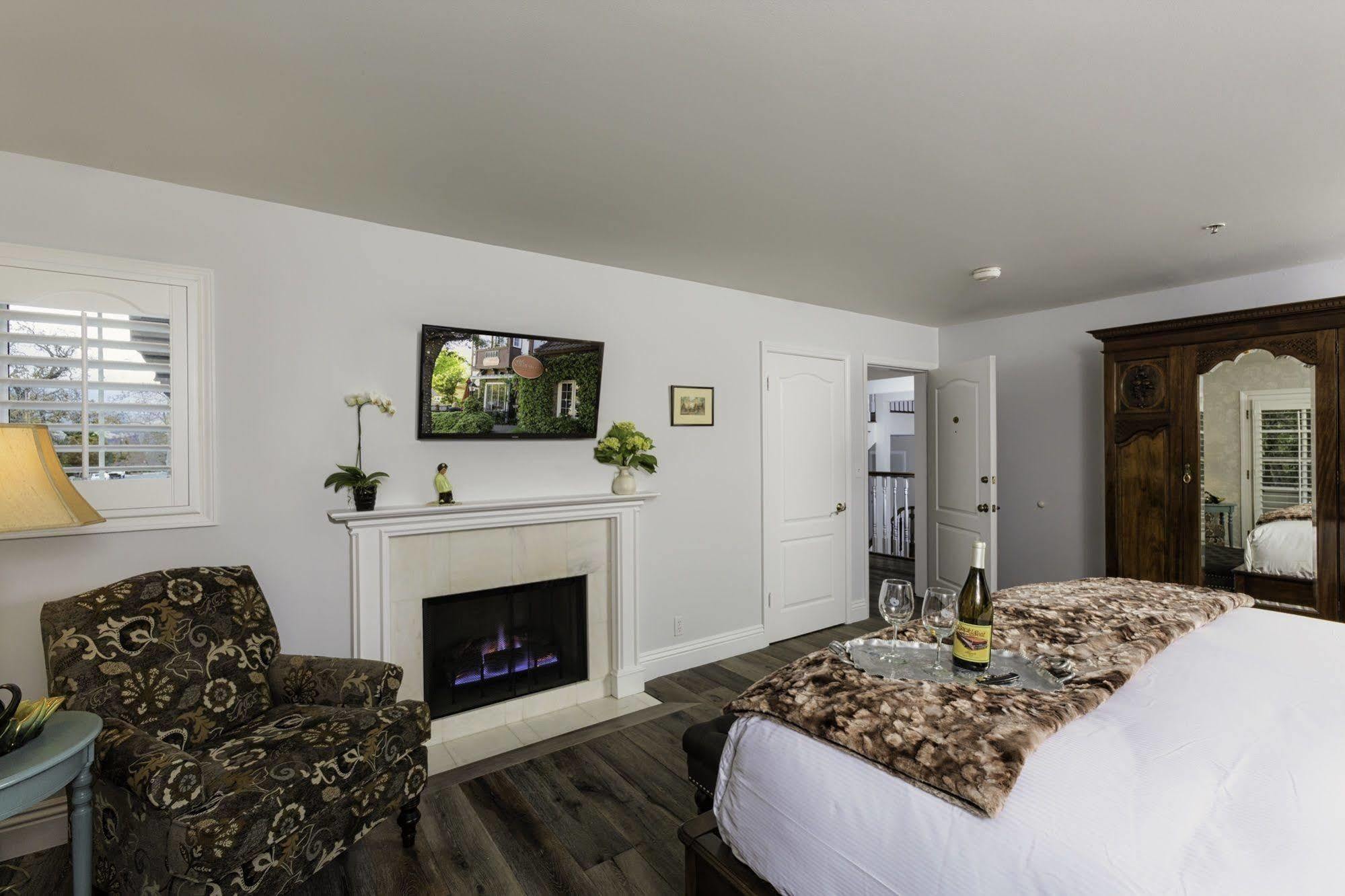 Mirabelle Inn & Restaurant Solvang Εξωτερικό φωτογραφία